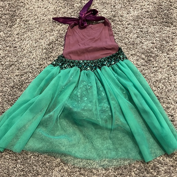 Mermaid outfit cake smash! - Picture 2 of 3